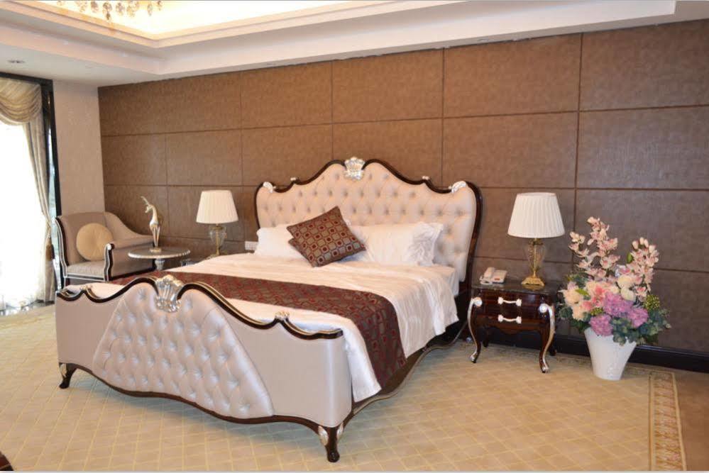Country Garden Phoenix Hotel Huizhou Huiyang Екстер'єр фото
